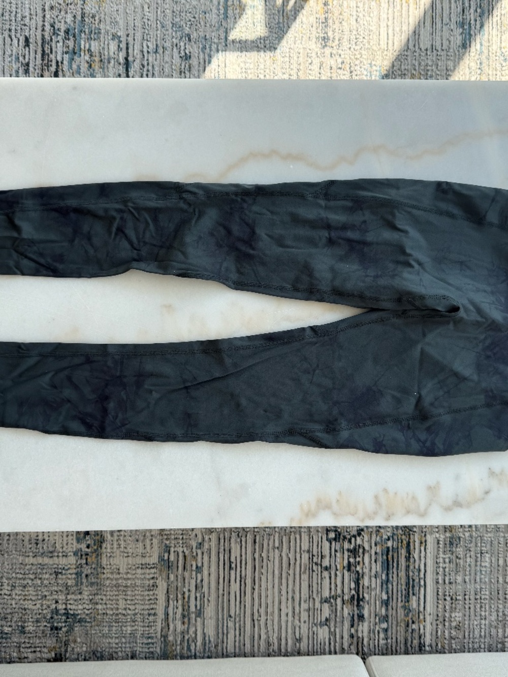 Alphalete Surface Pocket Leggings in tie dye green 29.5 in inseam - Picture 9 of 14